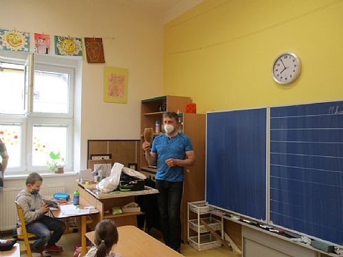 Beseda se včelařem
