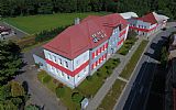 zrekonstruovaná budova školy Hlubočky - Ves